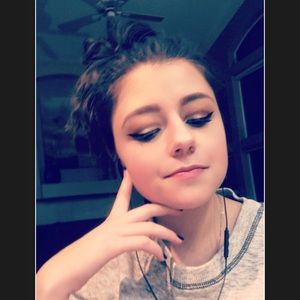 Meet your Posher, Jenna